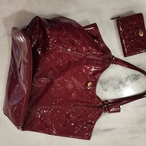 Red patent leather Coach purse And Wallet